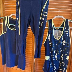 TAIL BUNDLE 2 TOPS XXL + CROPPED  L CROPPED PANTS